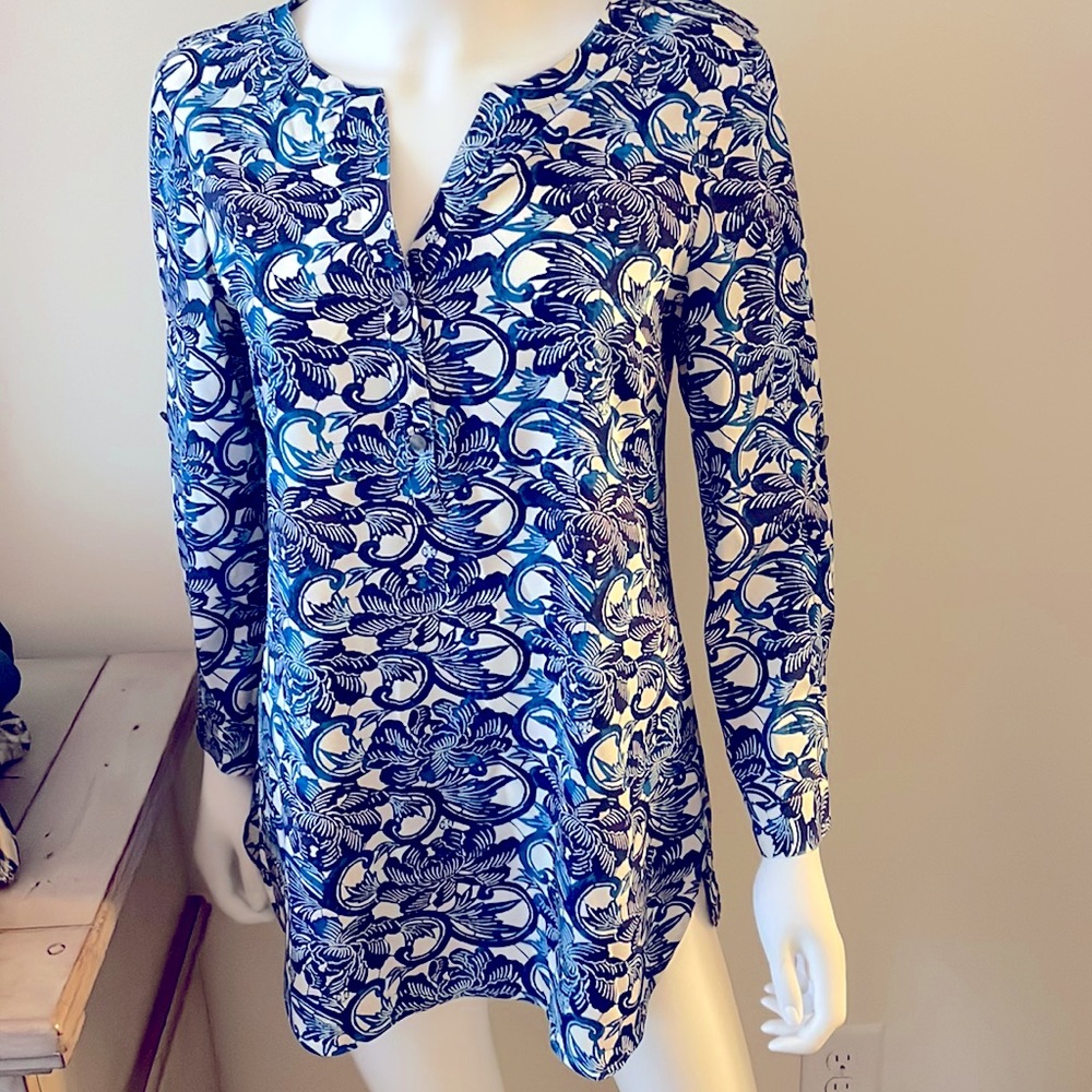 Tory Burch leight weight multi color blue to tunic top